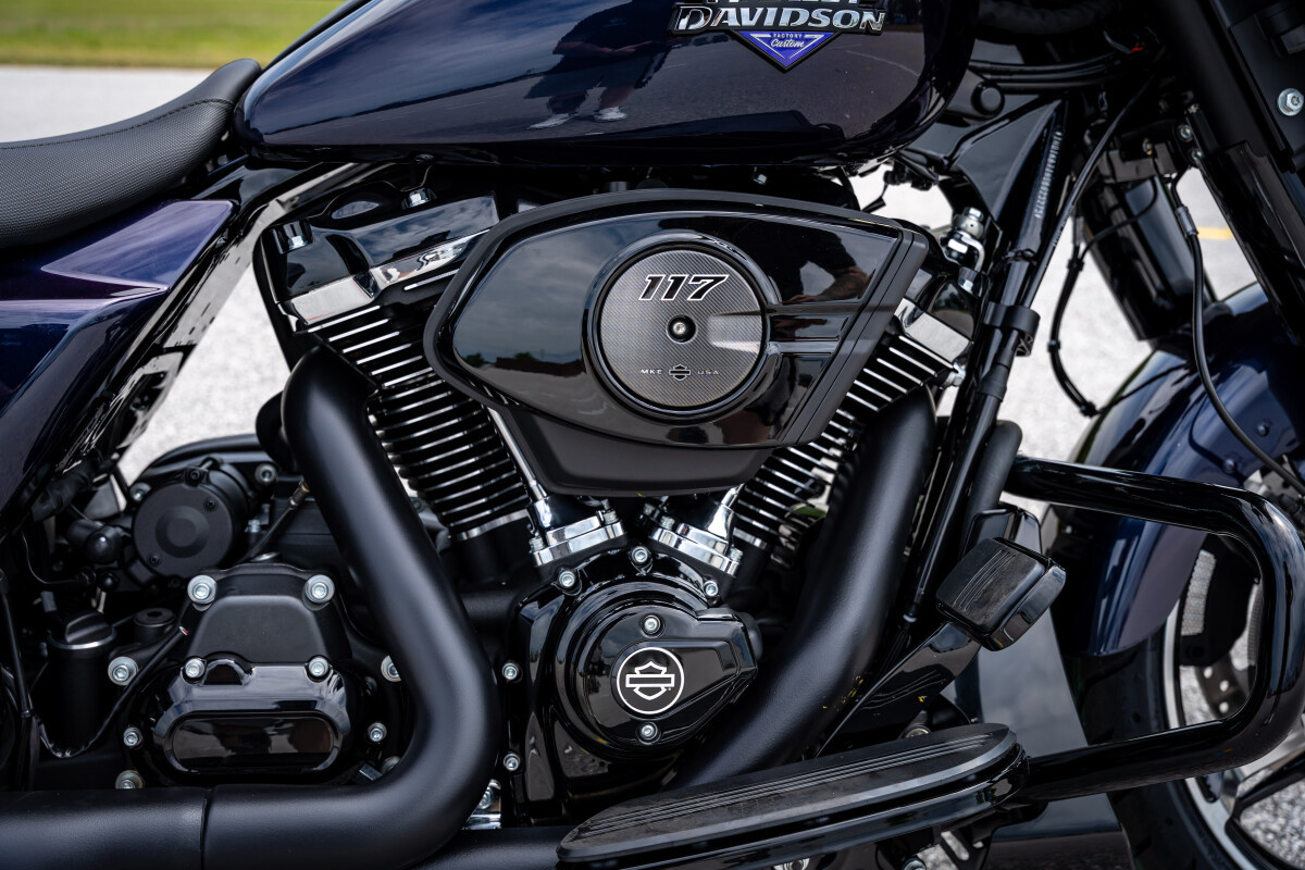 Street Glide®