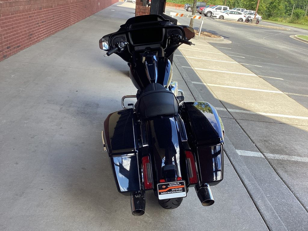 Street Glide®