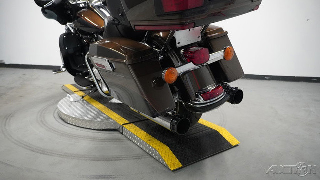 Electra Glide® Ultra® Limited 110th Anniversary