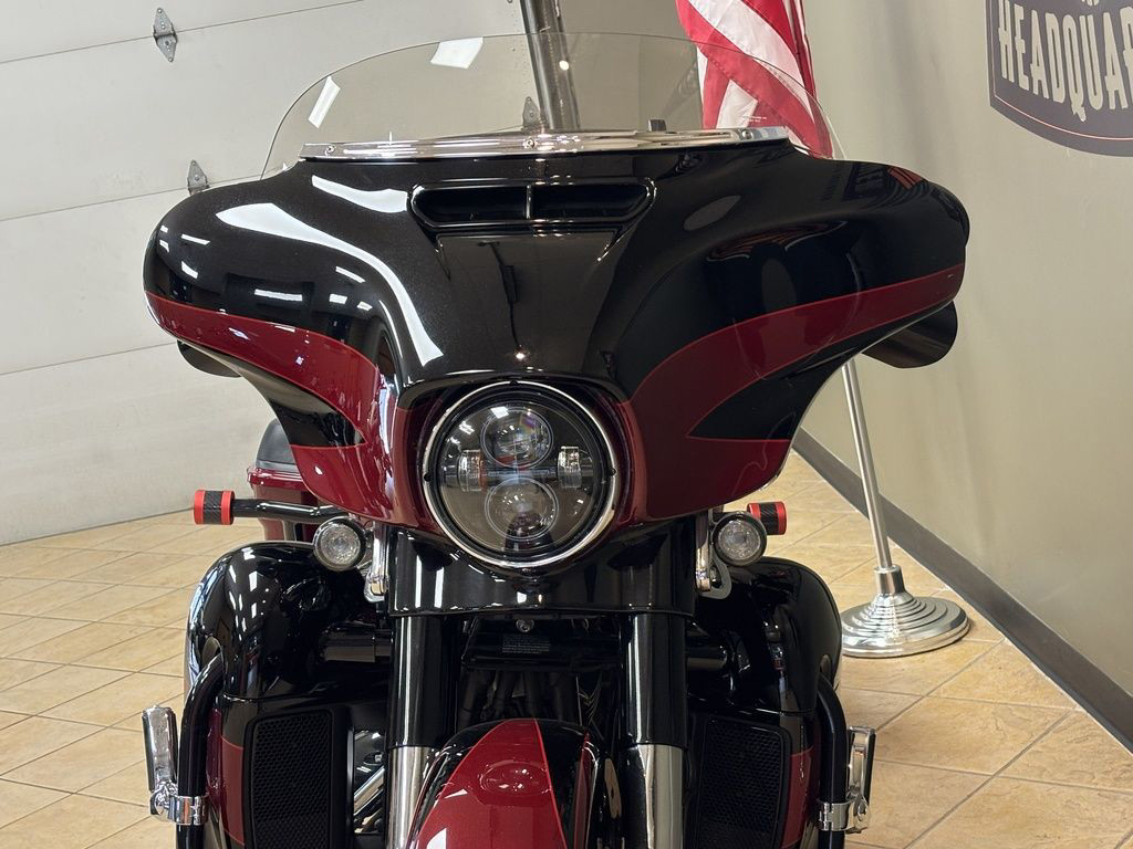 CVO® Street Glide®