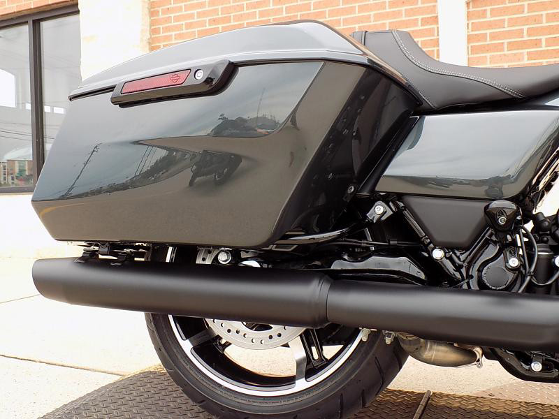 Street Glide®