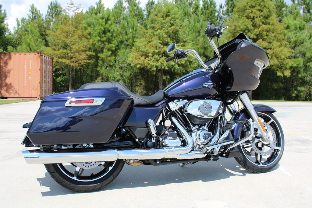 Road Glide®