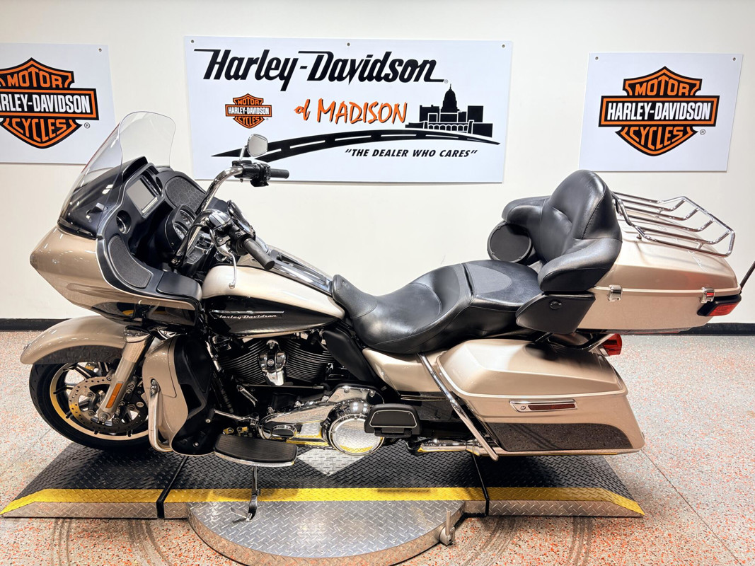 Road Glide® Ultra