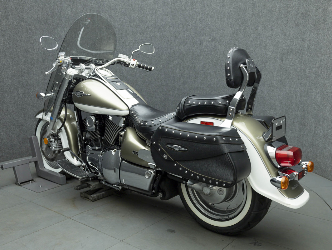 Boulevard 1500 (Intruder)