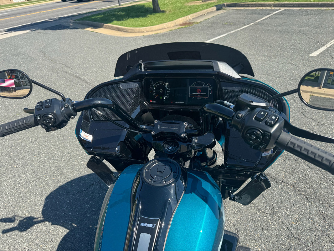 Road Glide® 3