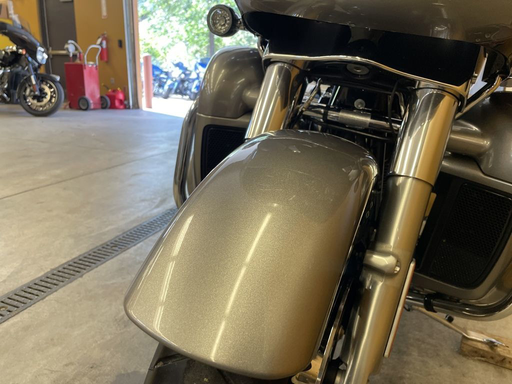Road Glide® Ultra