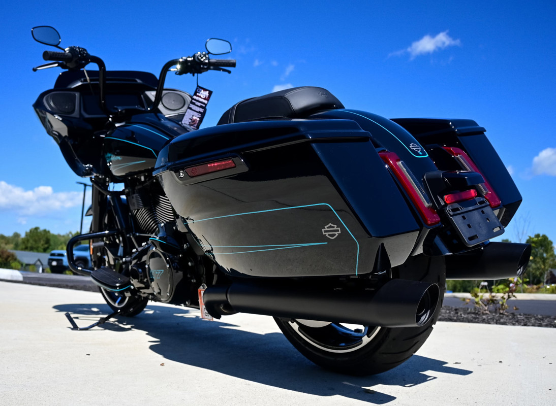 Road Glide®