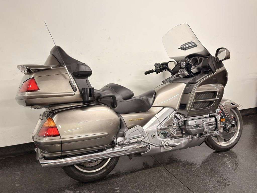 Gold Wing