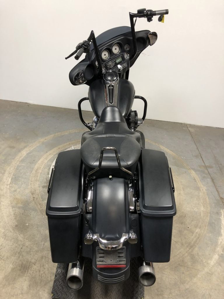 Street Glide®