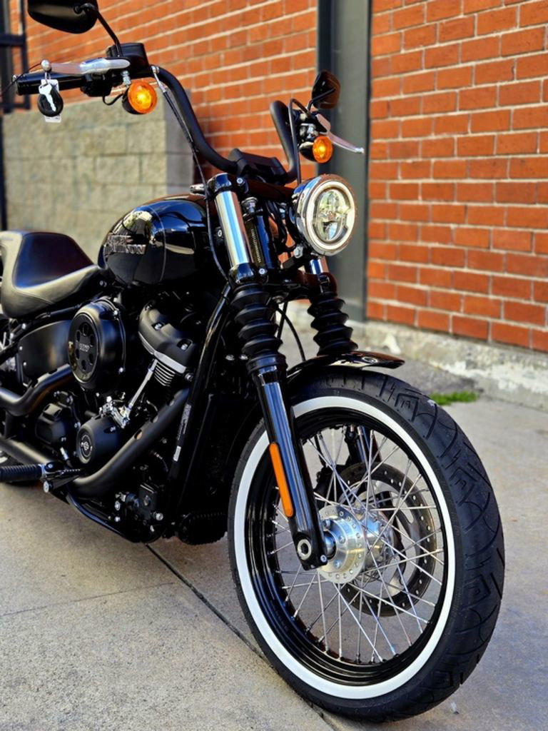 Softail® Street Bob®
