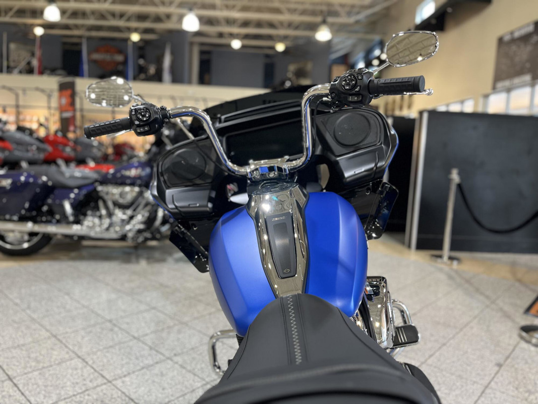 Road Glide®