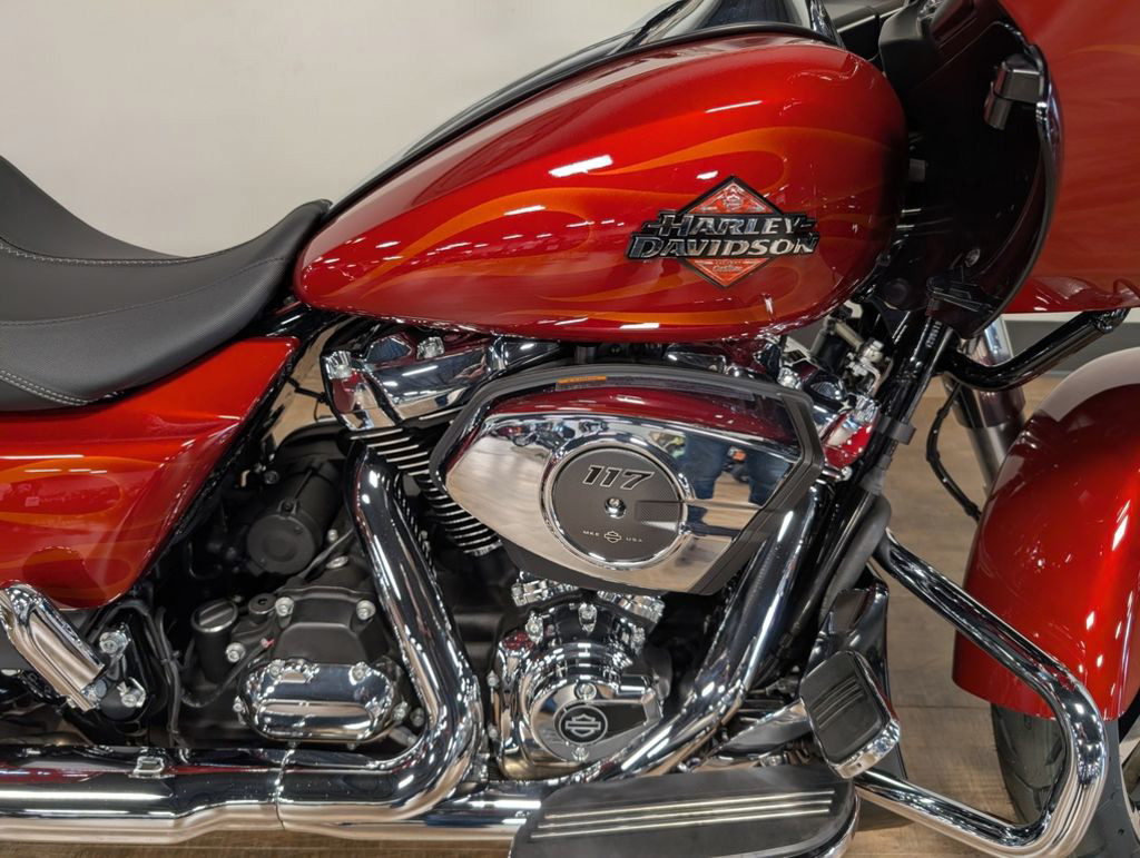 Road Glide®