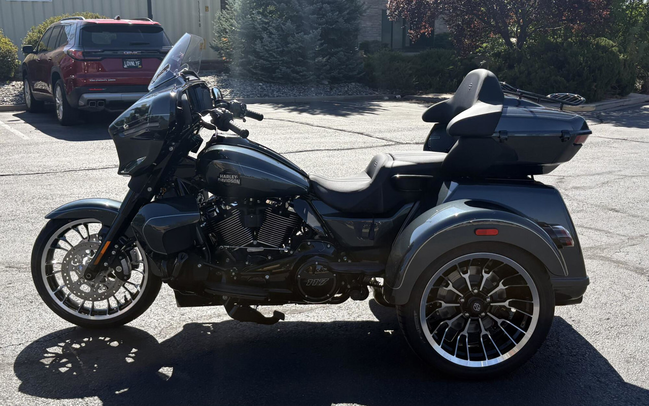 Street Glide® 3 Limited