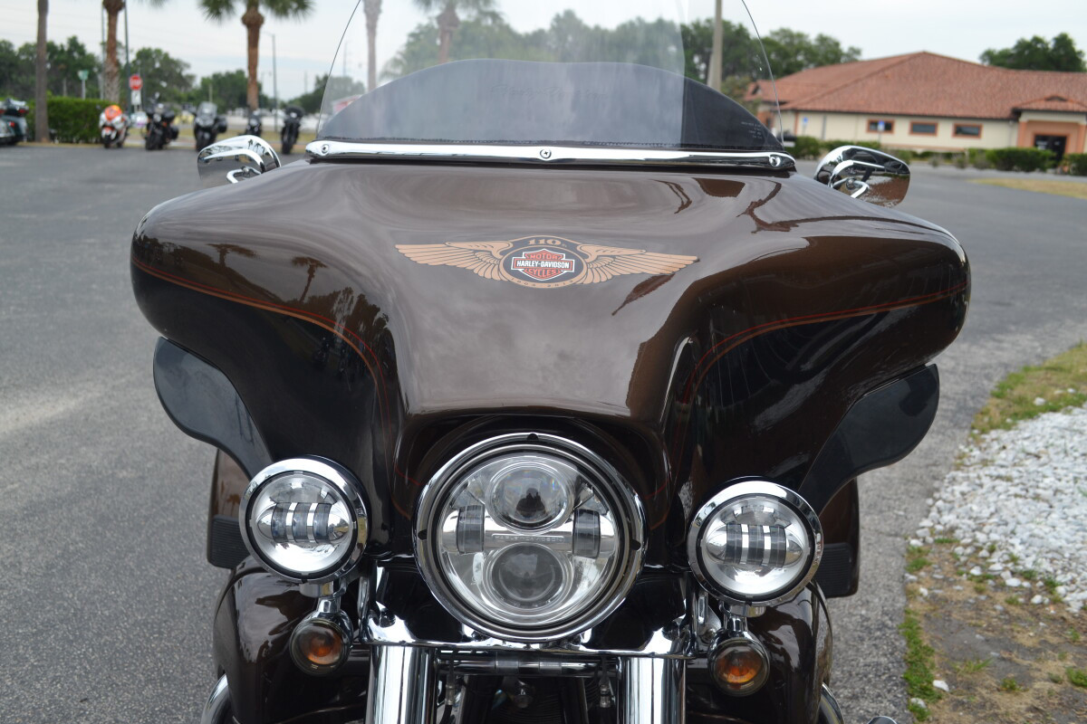 Tri Glide® Ultra Classic® 110th Anniversary