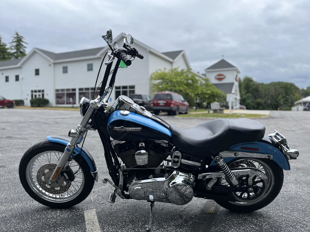 Dyna® Super Glide® Custom