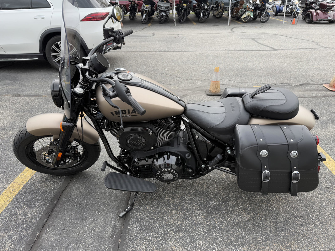 Super Chief Dark Horse