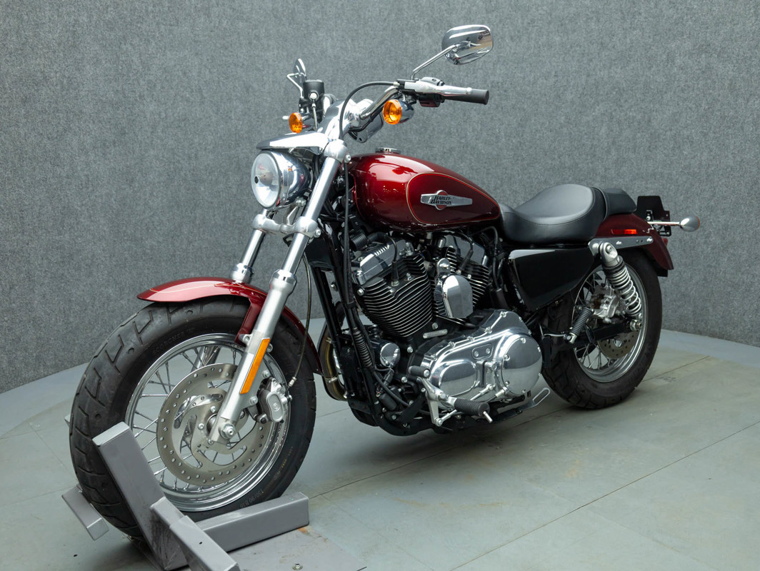 Sportster® 1200 Custom
