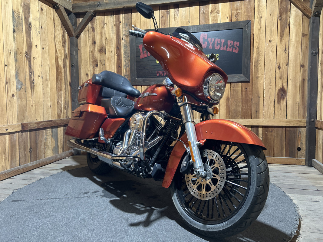 Street Glide®
