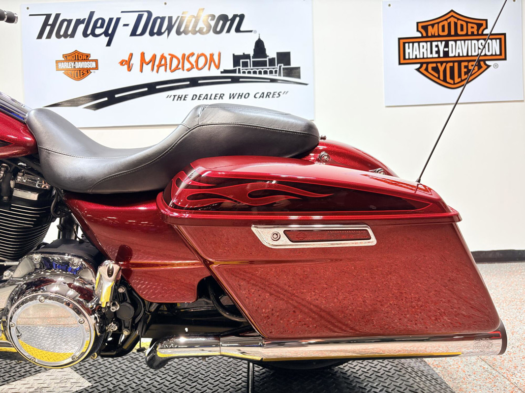 Street Glide® Special