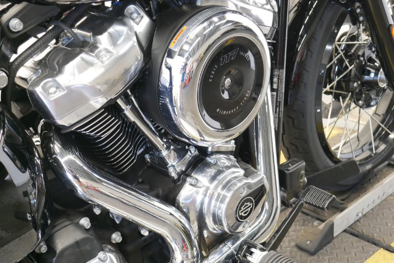 Street Bob®