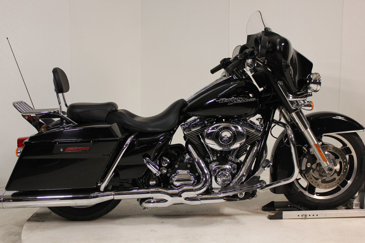 Street Glide®