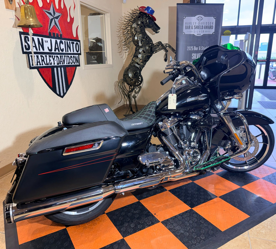 Road Glide®