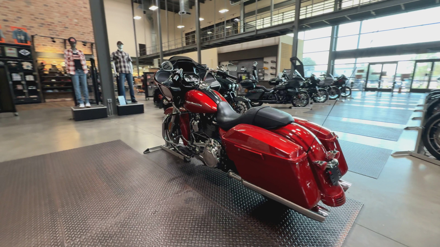 Road Glide®
