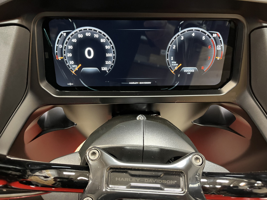 Road Glide®