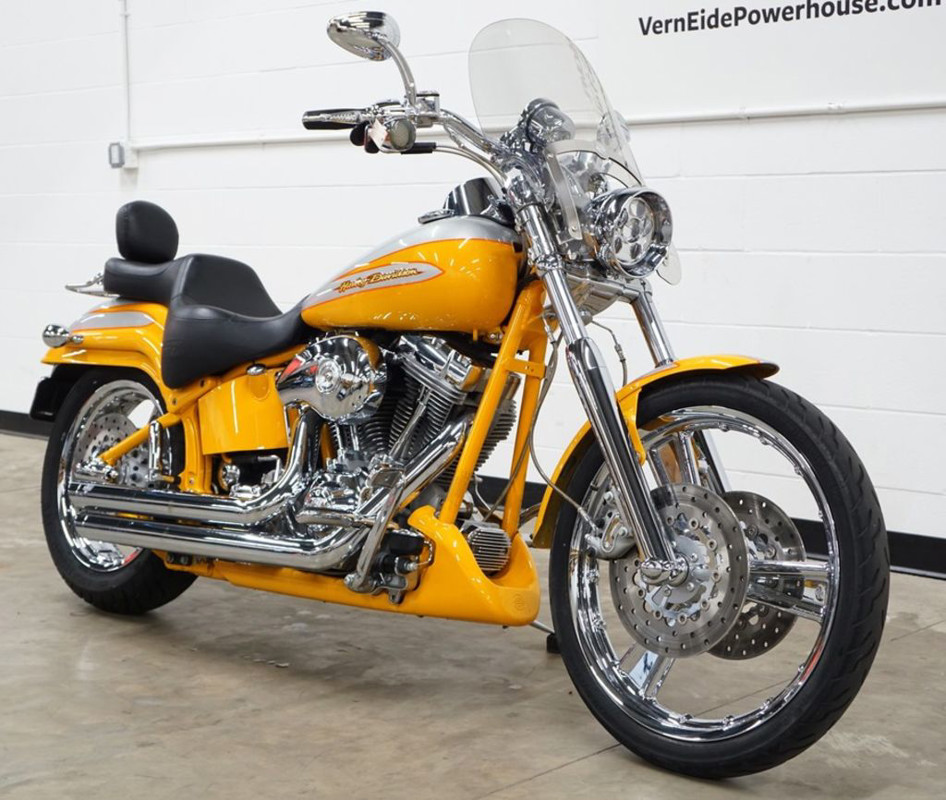 Screamin' Eagle® Softail® Deuce