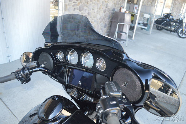 Street Glide® Special