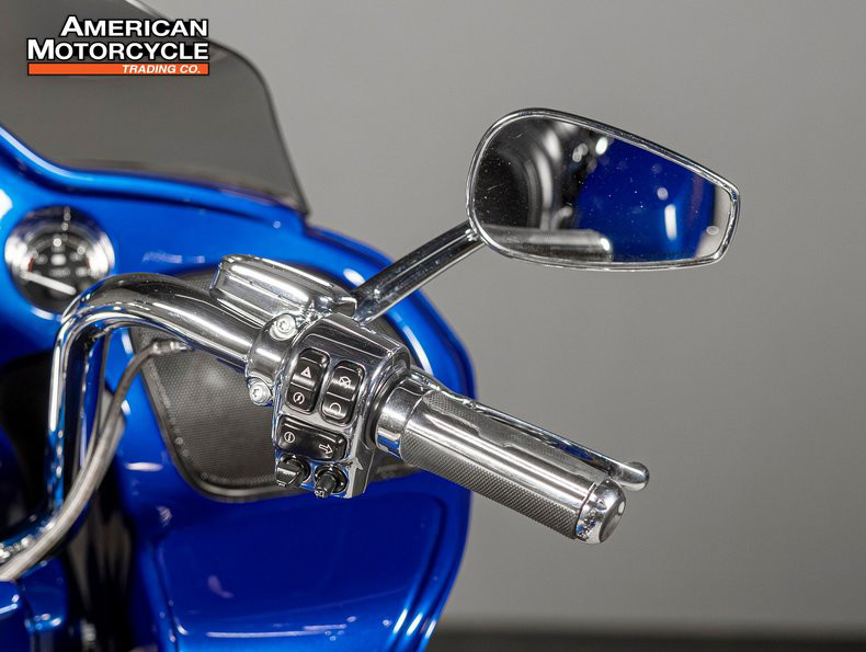 CVO® Road Glide® Ultra