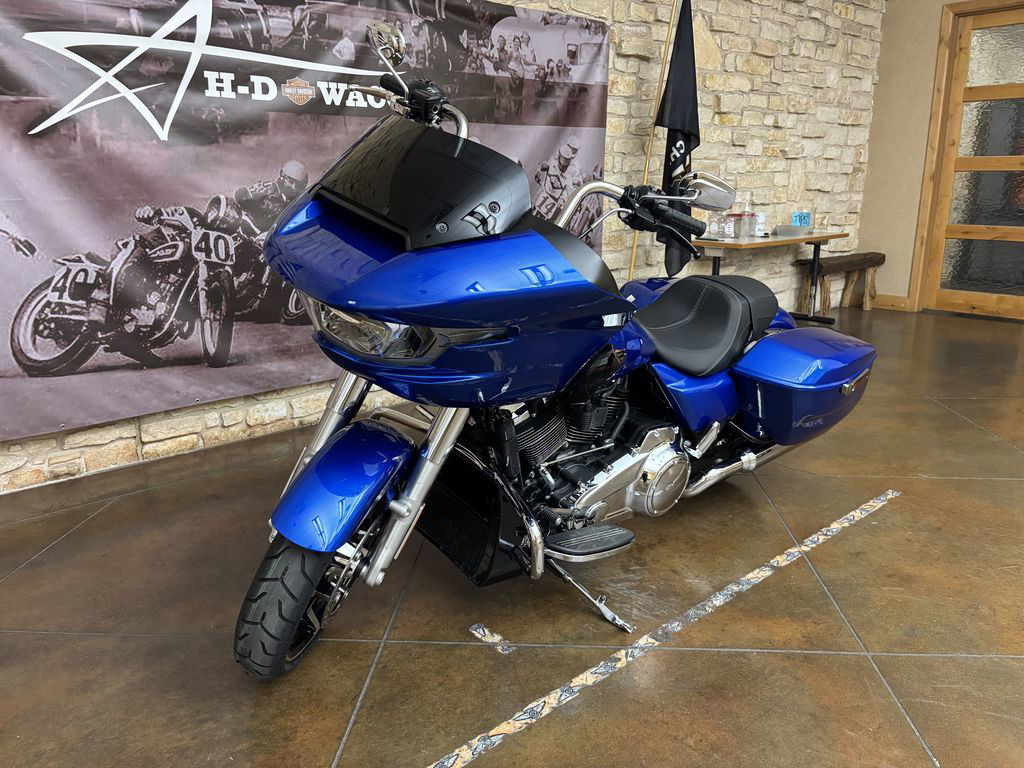 Road Glide®