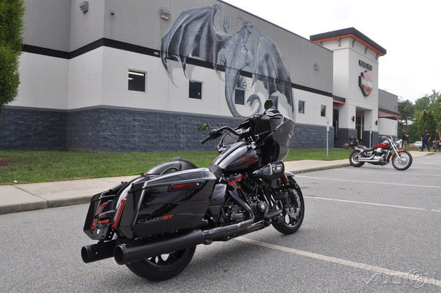 CVO® Road Glide® ST