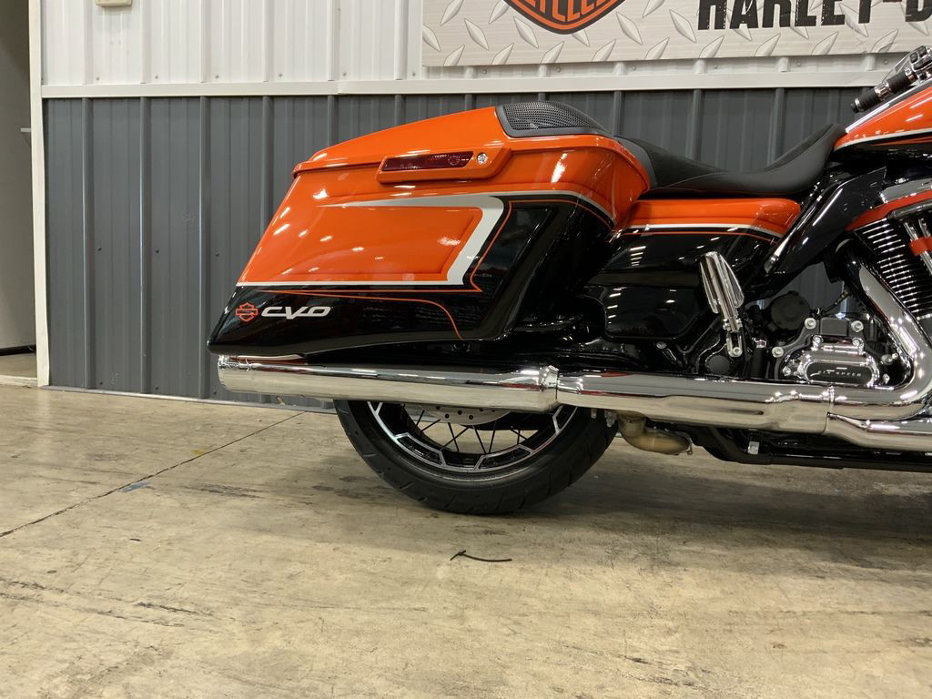 CVO® Road Glide®