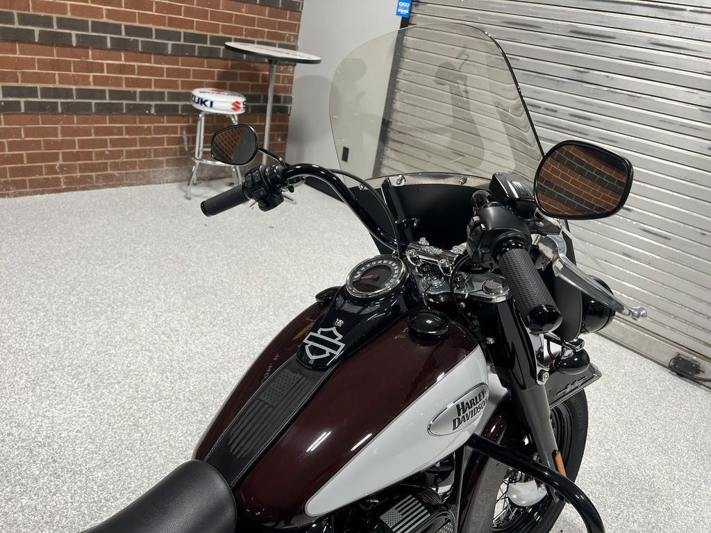 Heritage Classic 114