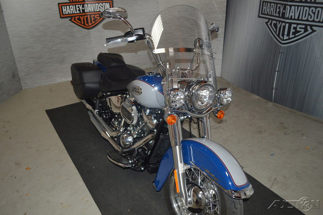 Heritage Classic 114