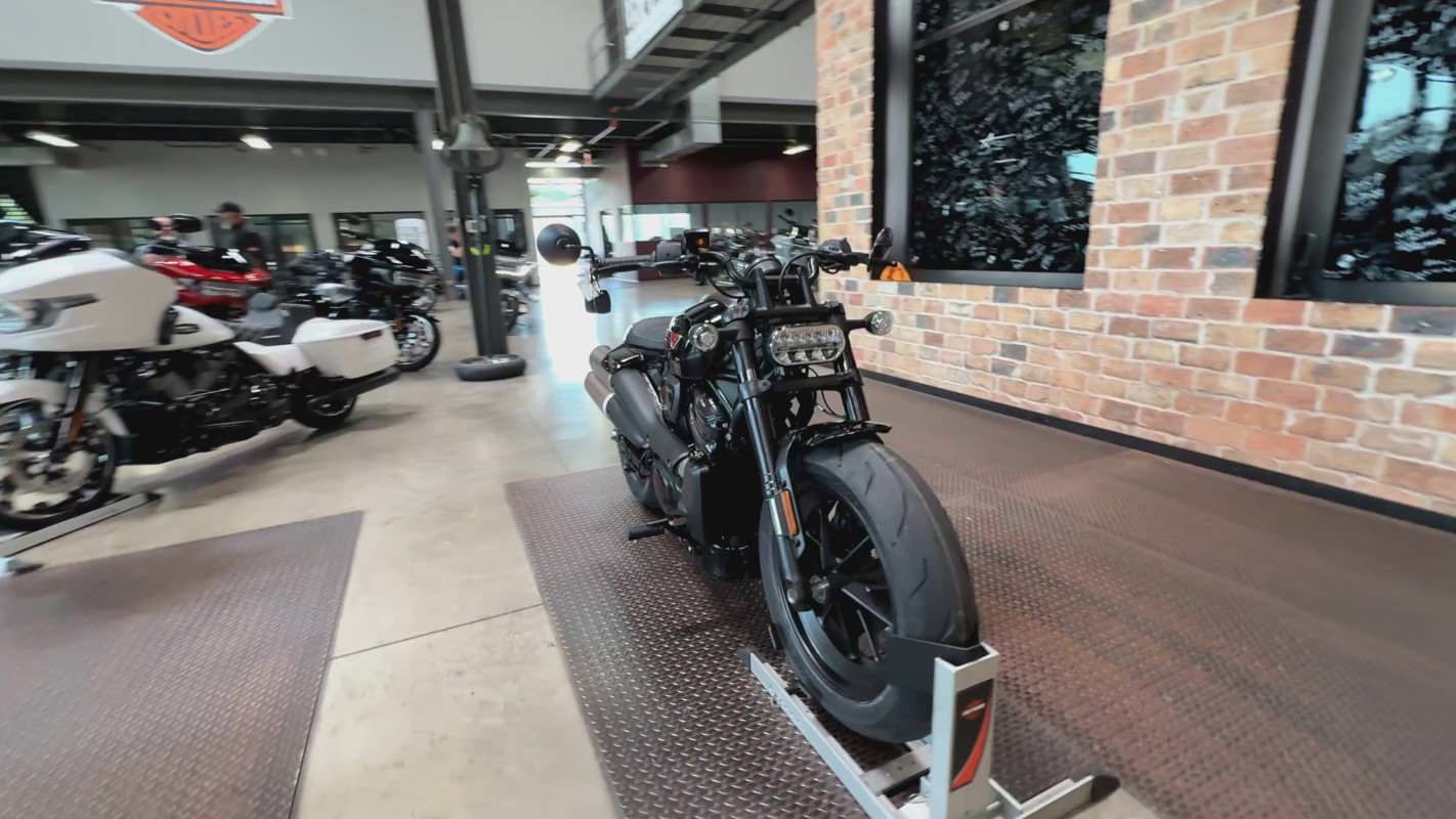 Sportster® S