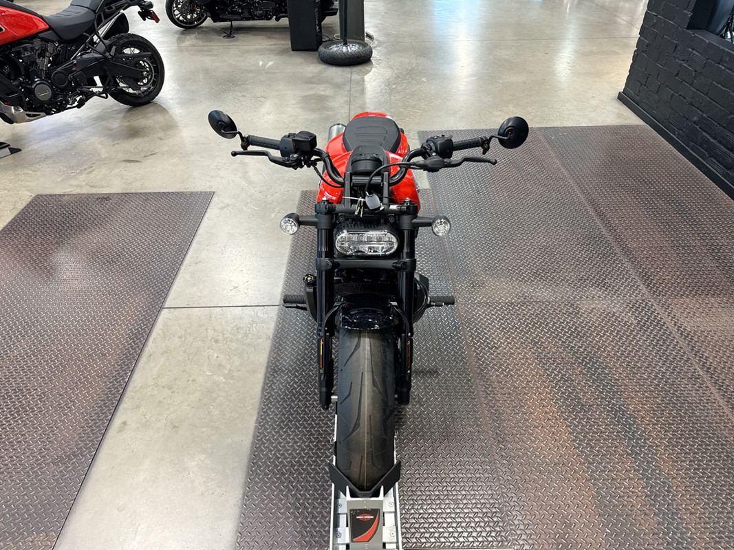 Sportster® S