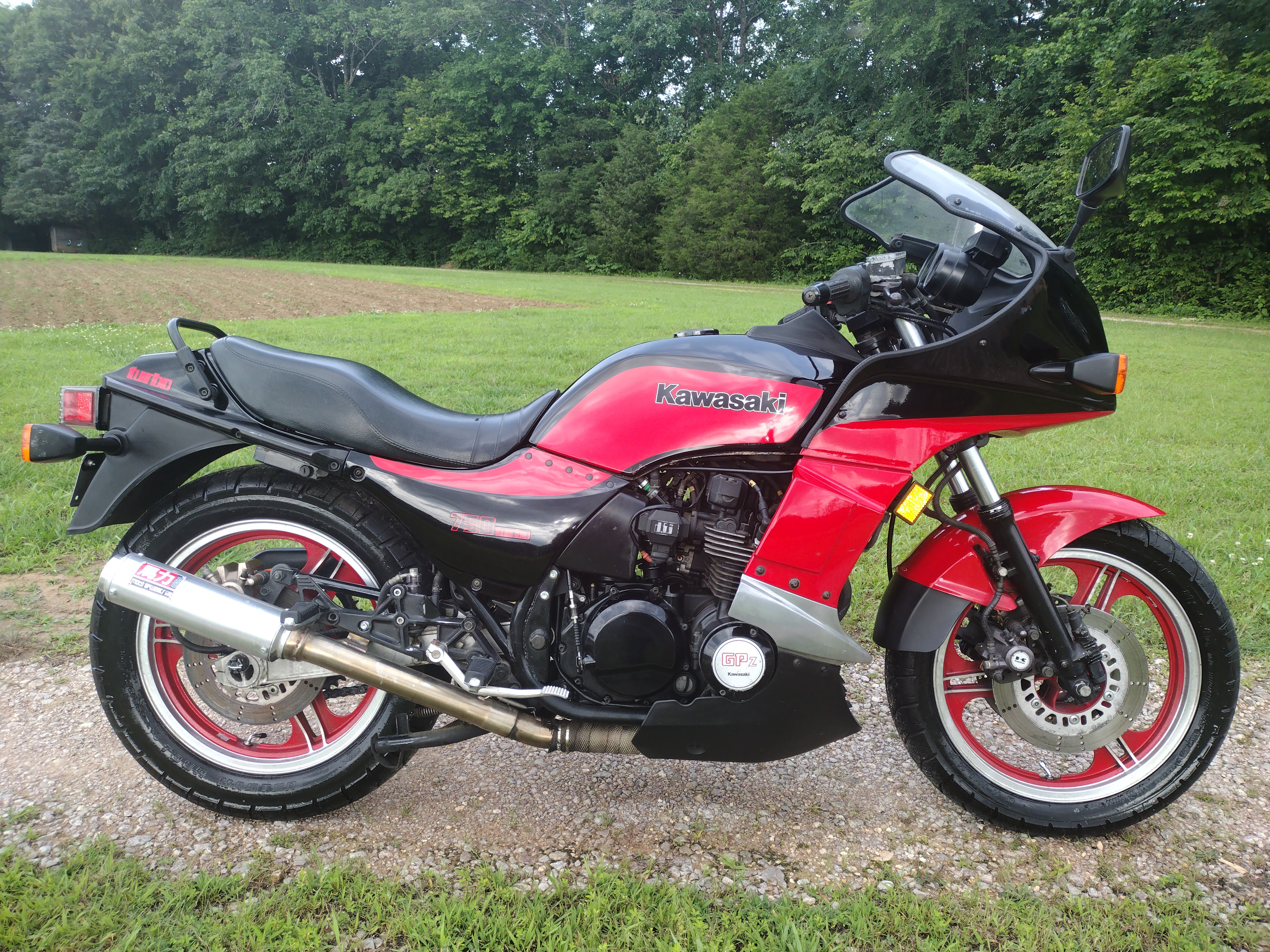トウコ SAR 1985 Kawasaki ZX750-E2 Turbo for Sale in Linden, TN (Item
