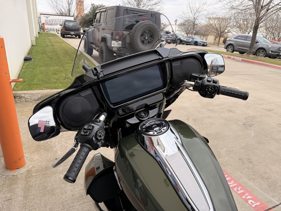 Street Glide® Limited