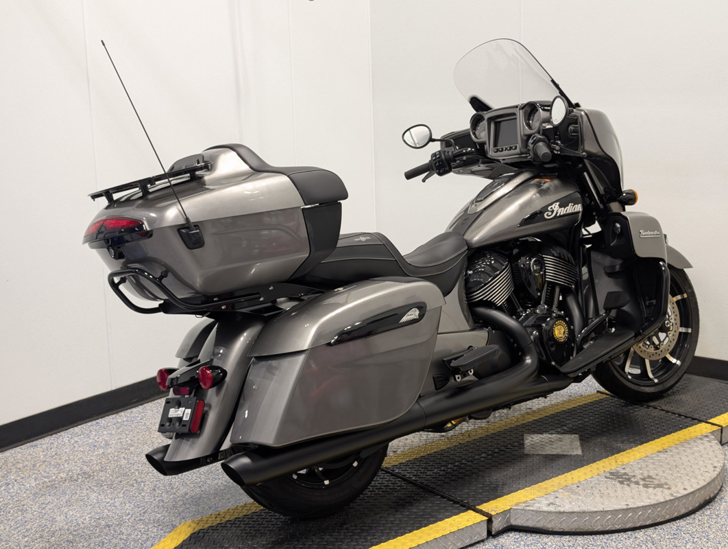 Roadmaster Dark Horse