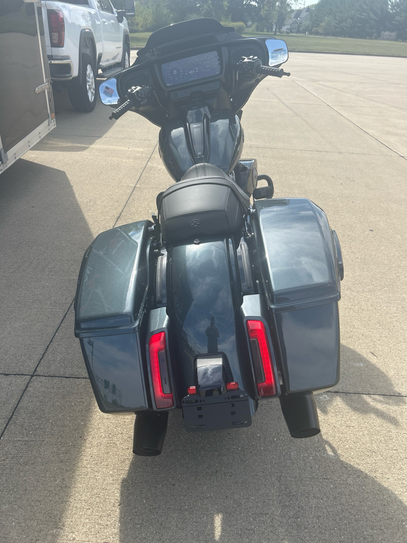 Street Glide®