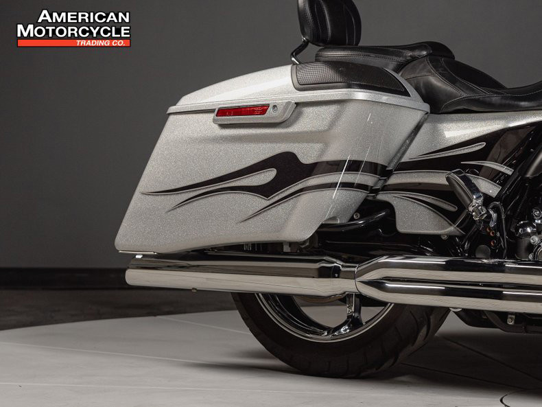 CVO® Street Glide®