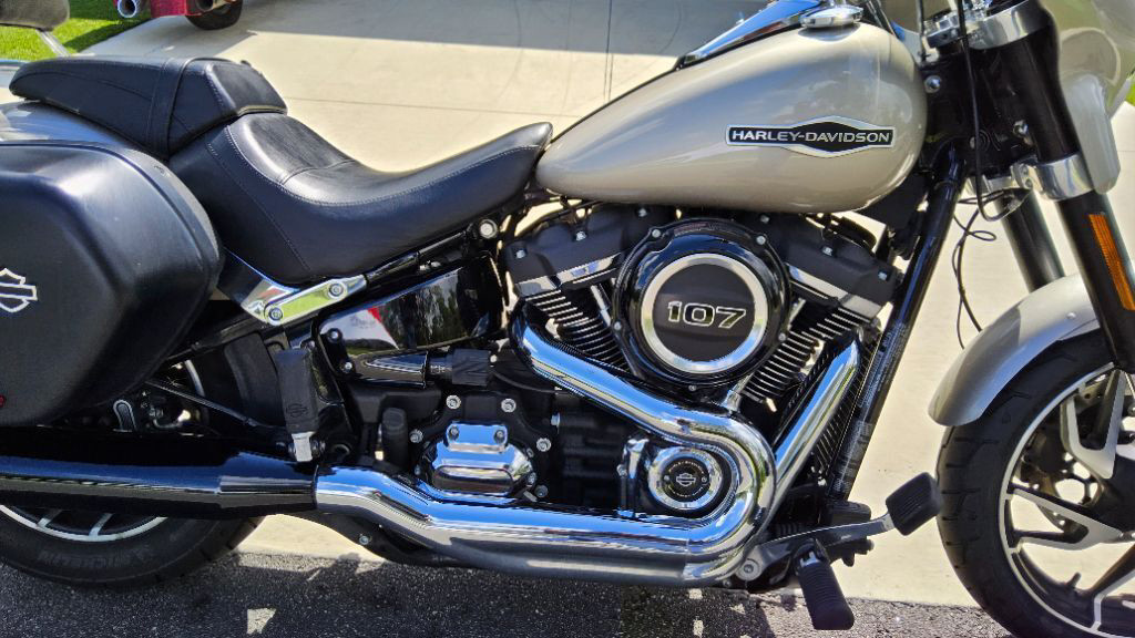 Softail® Sport Glide®