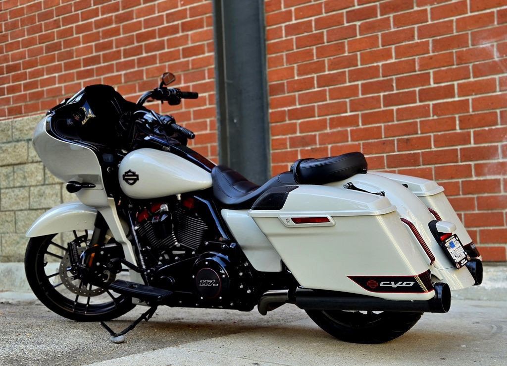 CVO® Road Glide®