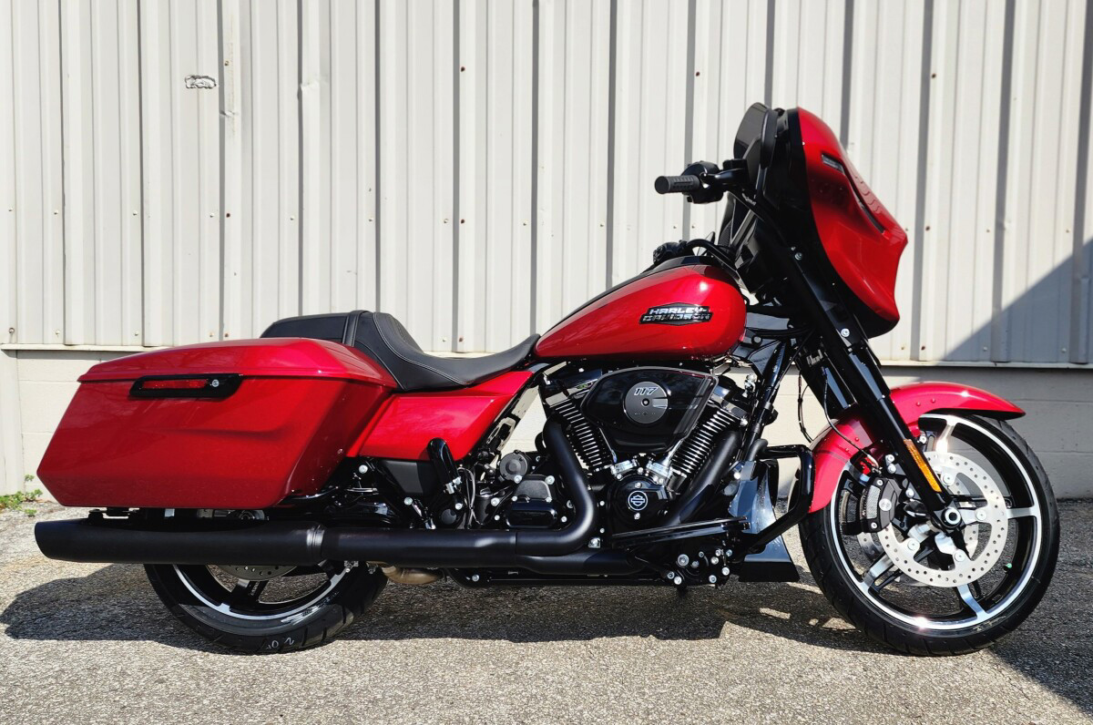 Street Glide®