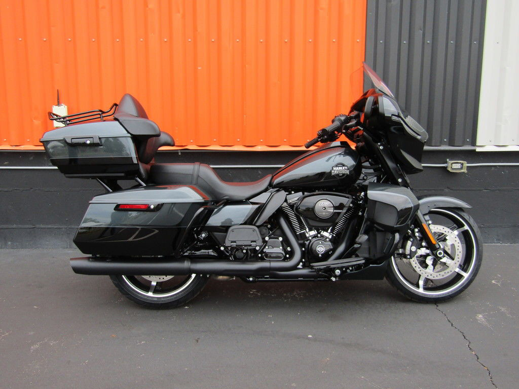 Street Glide® Ultra