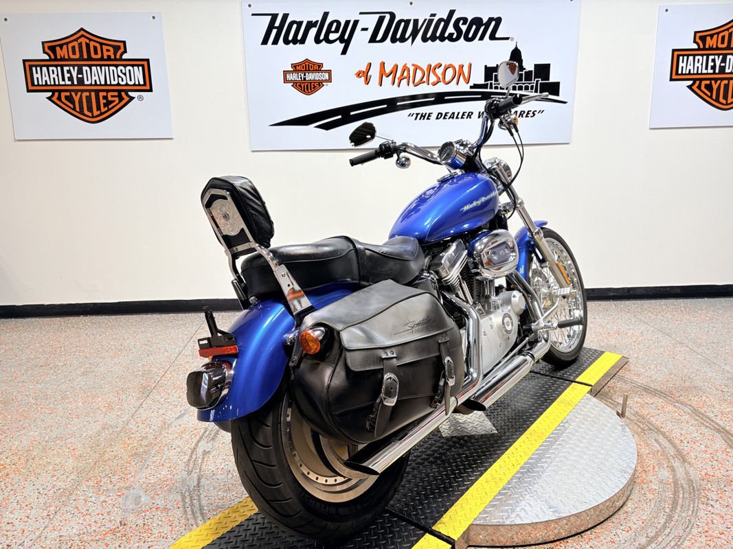 Sportster® 883 Custom
