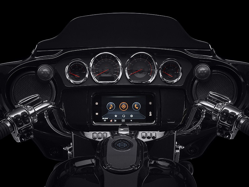 CVO® Street Glide®