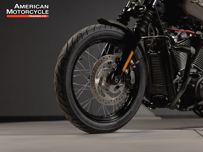 Softail® Street Bob®